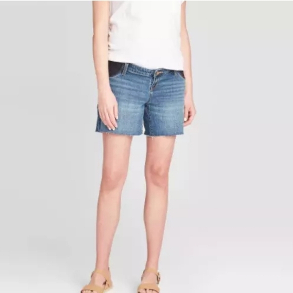Isabel Maternity by Ingrid & Isabel Pants - ISABEL Women's MATERNITY Denim Cut Off Jean Shorts Side Stretch Boyfriend Sz 2